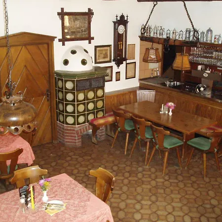 Gasthof Pension Zum goldenen Hirschen-3